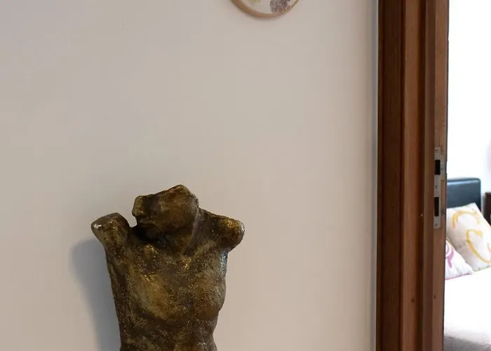 De Апартаменты Эшпинью