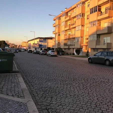 Апартаменты De *